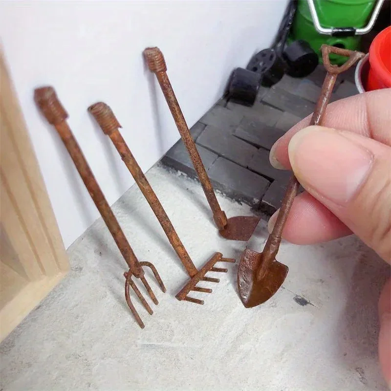 Gardening Tools Toys - 4 Stks/pak Miniatuur Tuingereedschap Ornamenten Roestige