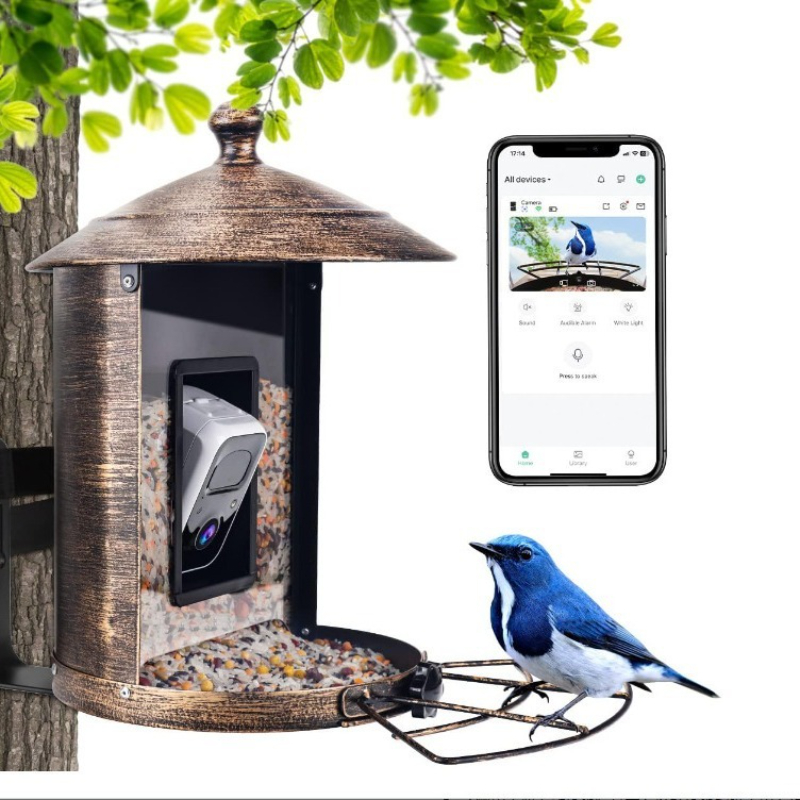 Gardening Tools Definition - AI intelligente vogelvoeder met camera-hardware buitentuin