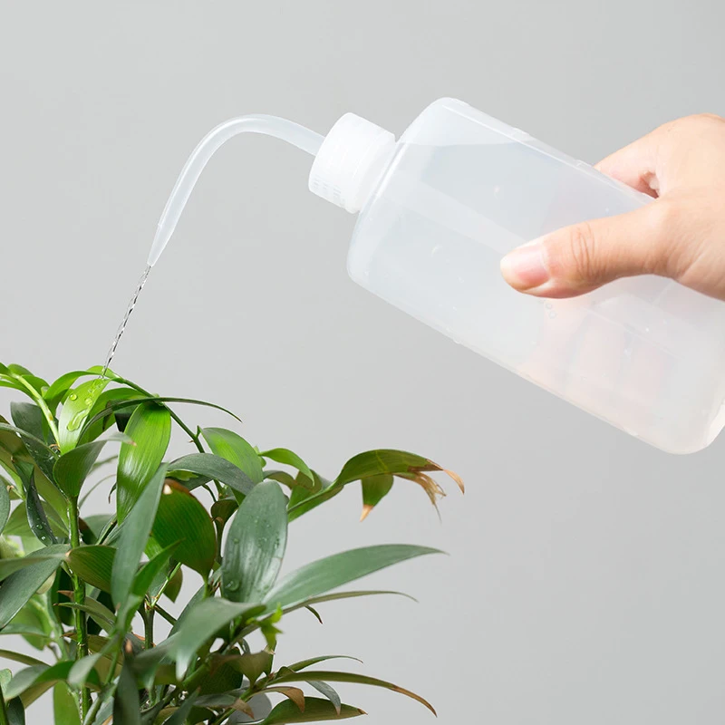 250/500/1000ml Gebogen Tuitfle - Gardening Tools Sharp recensie en prijs